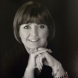 Meet your Posher, Brenda